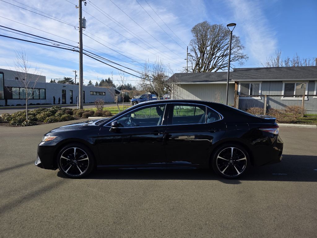 2018 Toyota Camry Image 8