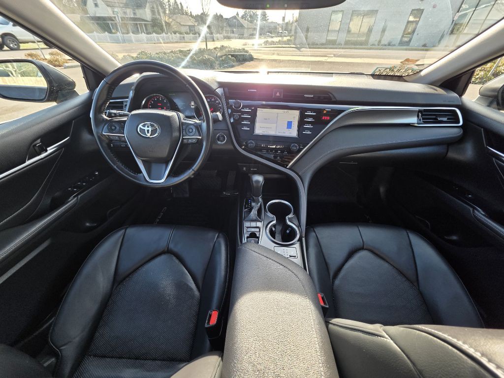 2018 Toyota Camry Image 13
