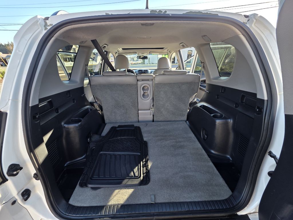 2011 Toyota Rav4 Image 17