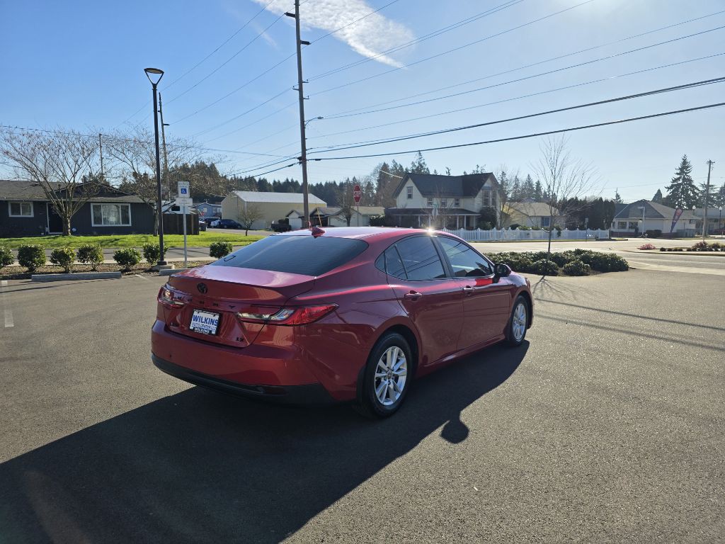 2025 Toyota Camry Image 5