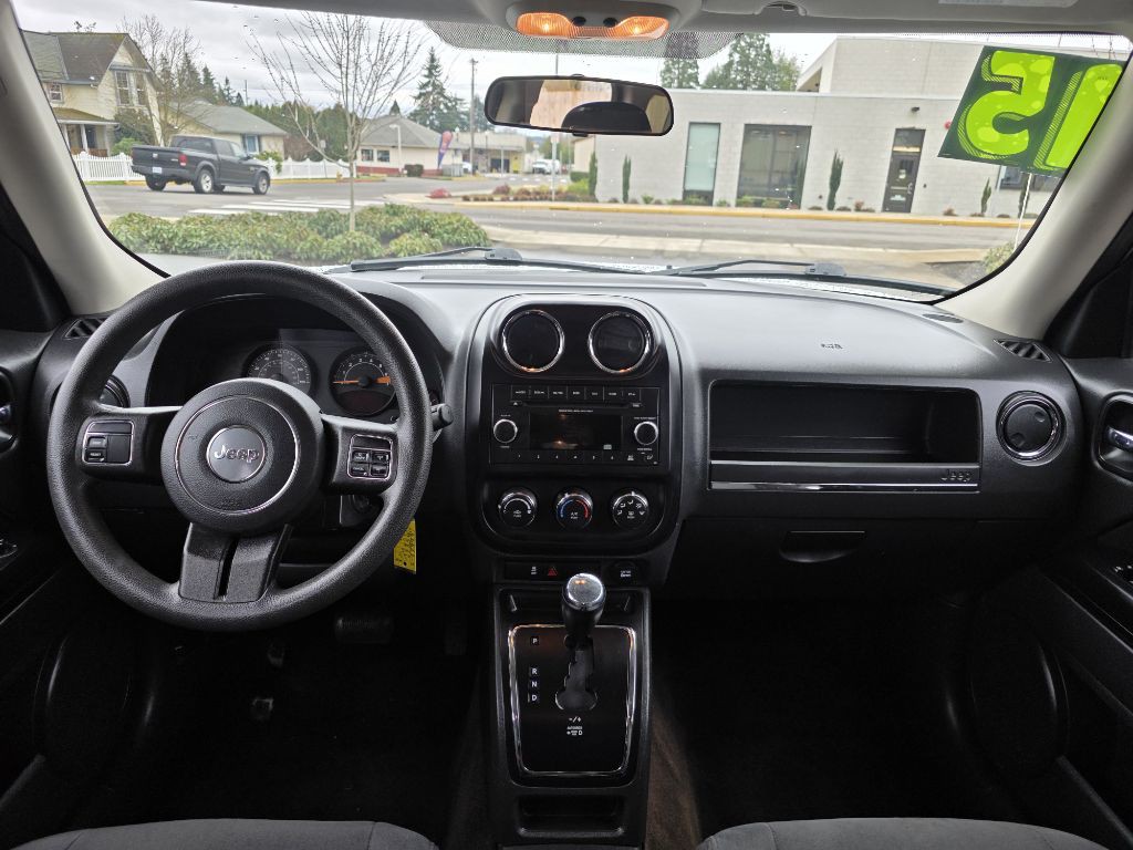 2015 Jeep Patriot Image 10