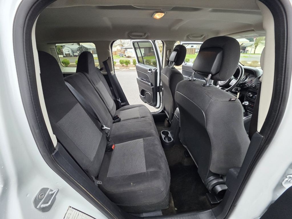 2015 Jeep Patriot Image 17