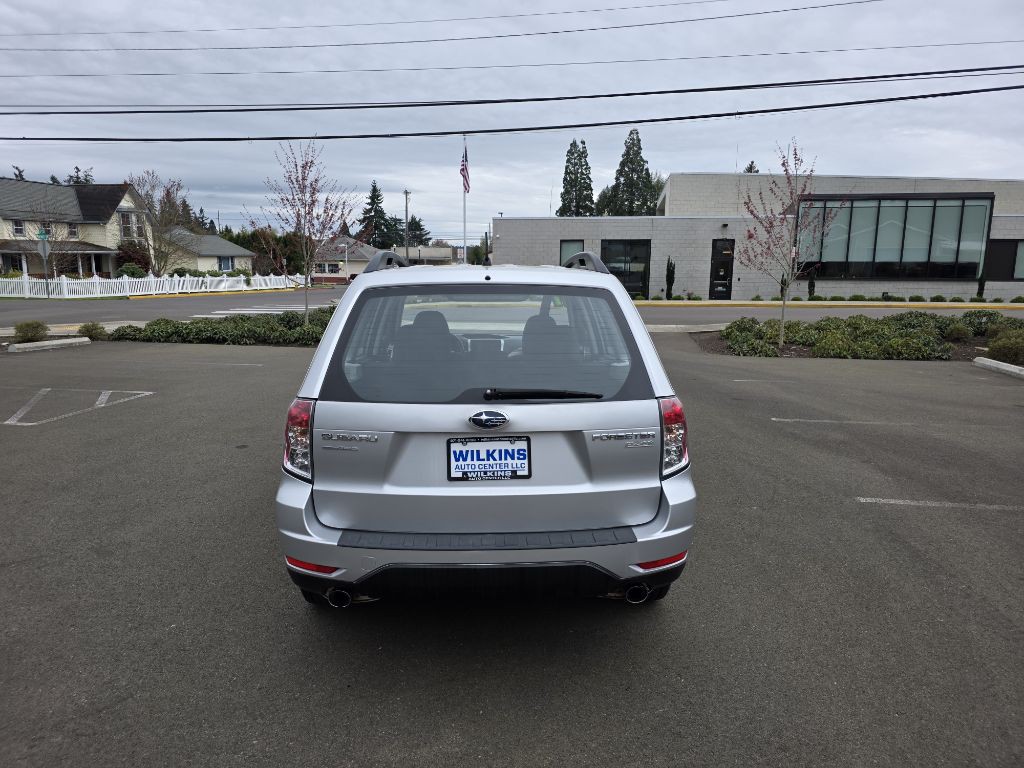 2011 Subaru Forester Image 6
