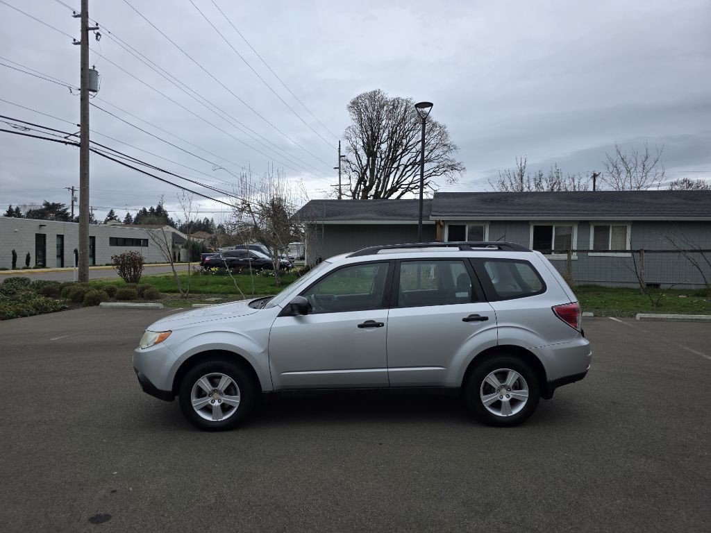 2011 Subaru Forester Image 8