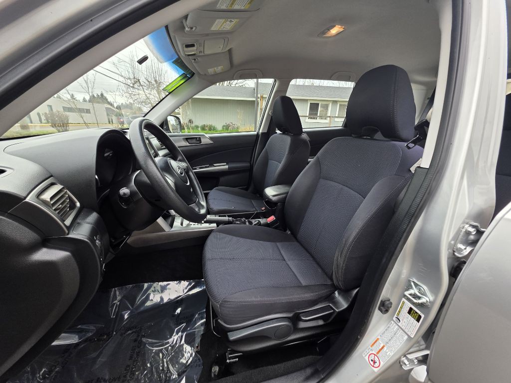 2011 Subaru Forester Image 13