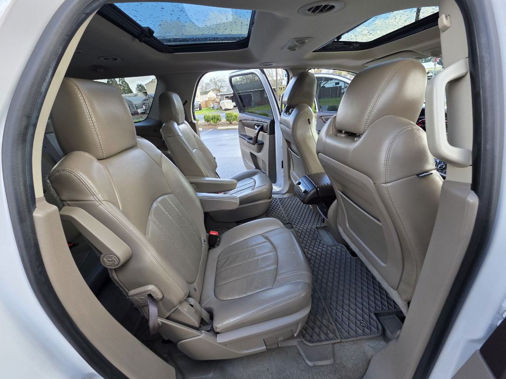 2016 GMC Acadia Image 17