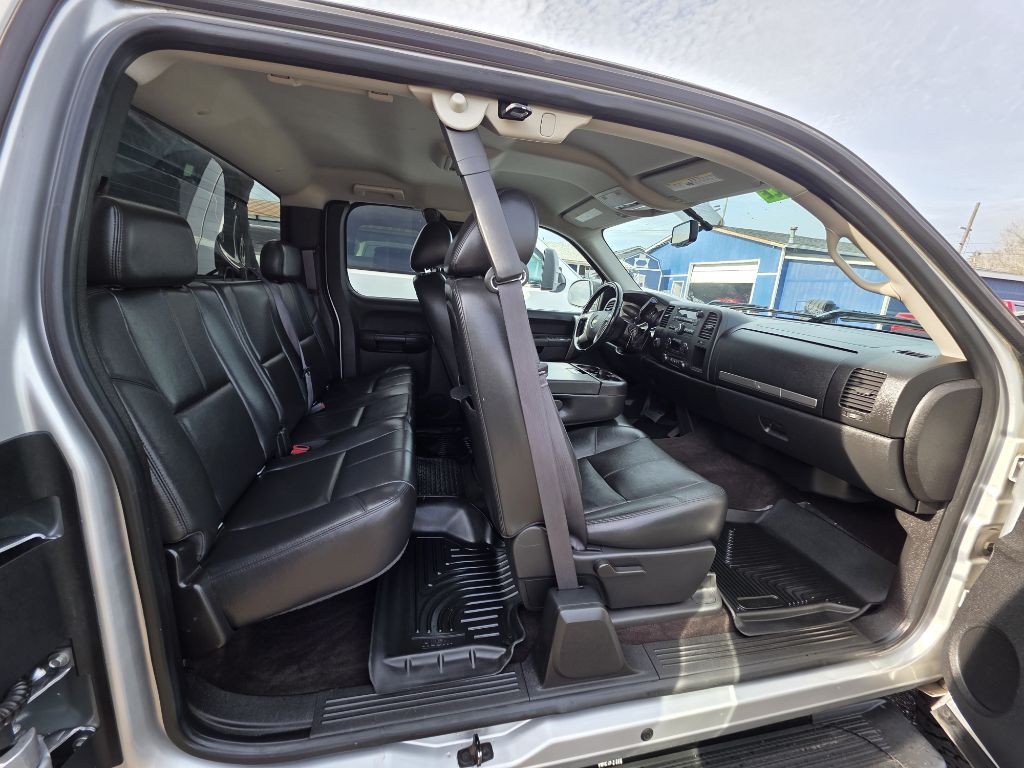 2013 Chevrolet Silverado 1500 Image 18