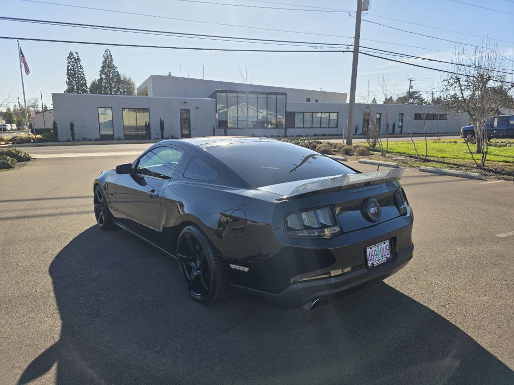 2010 Ford Mustang Image 8