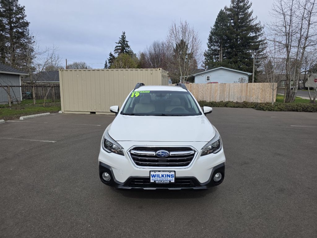2019 Subaru Outback Image 2