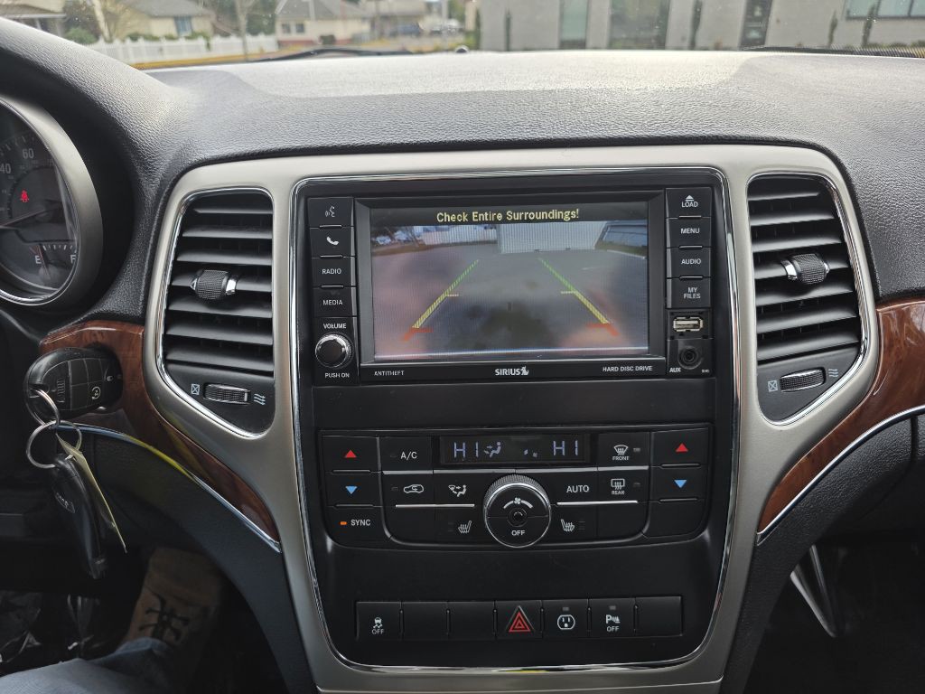 2013 Jeep Grand Cherokee Image 11
