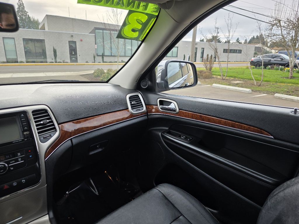 2013 Jeep Grand Cherokee Image 12