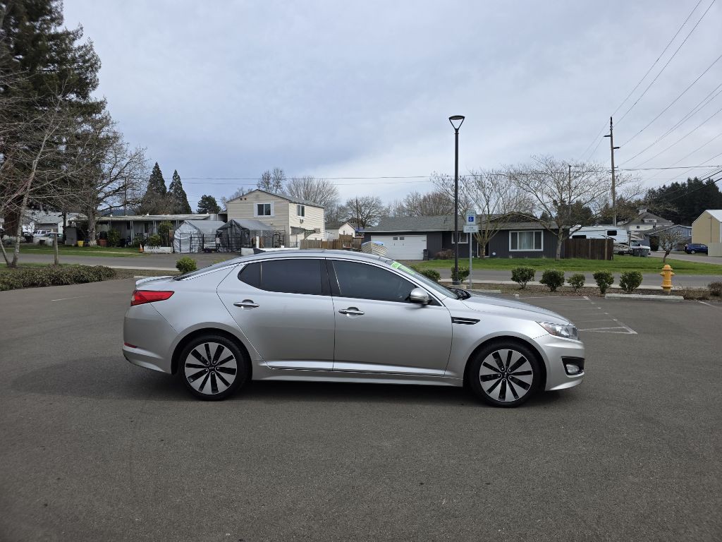 2011 Kia Optima Image 4