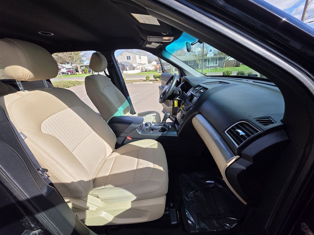 2017 Ford Explorer Image 15