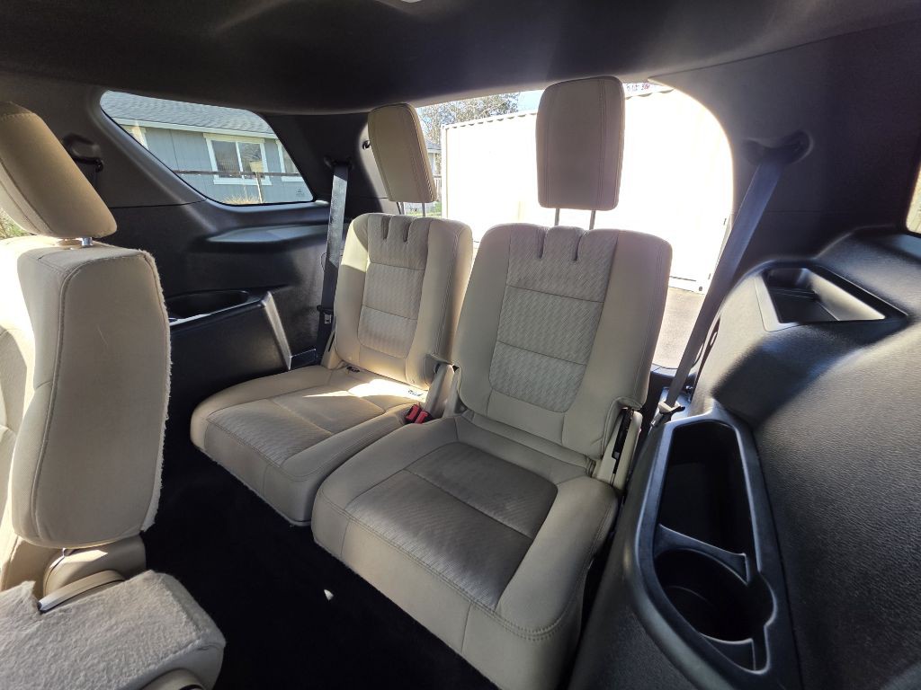 2017 Ford Explorer Image 19