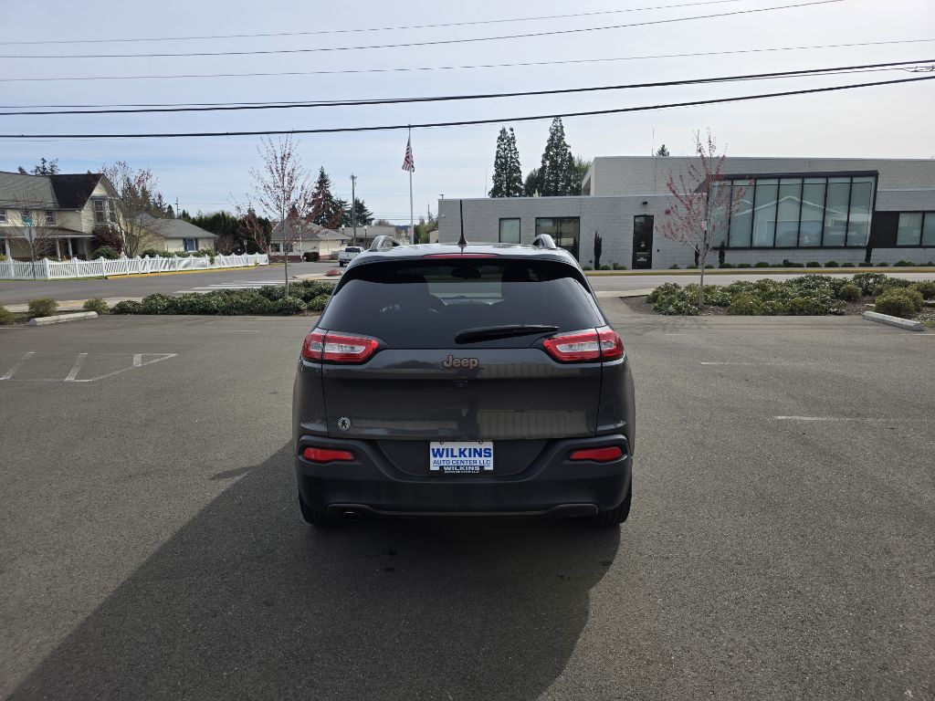 2017 Jeep Cherokee Image 5