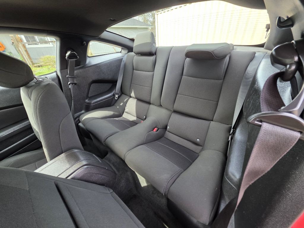 2013 Ford Mustang Image 12