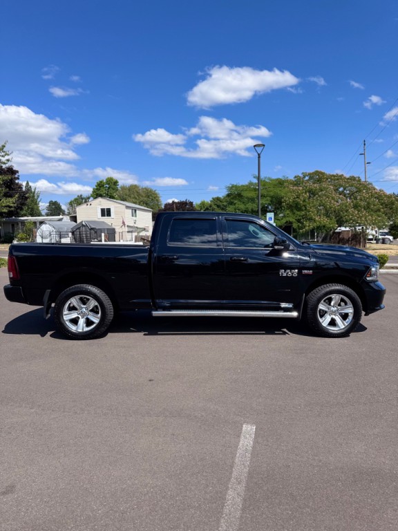 2015 RAM 1500 Image 4