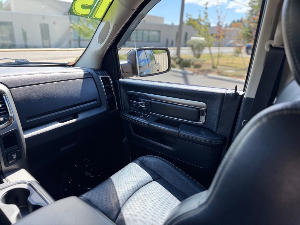 2015 RAM 1500 Image 11