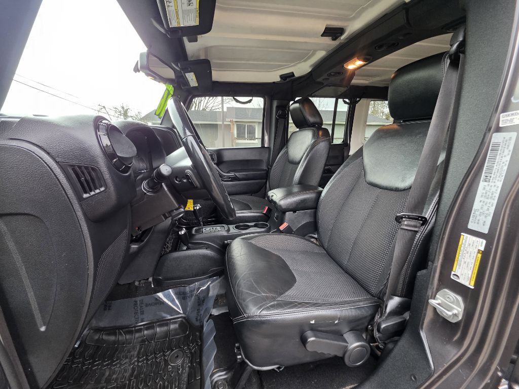 2016 Jeep Wrangler Unlimited Image 14