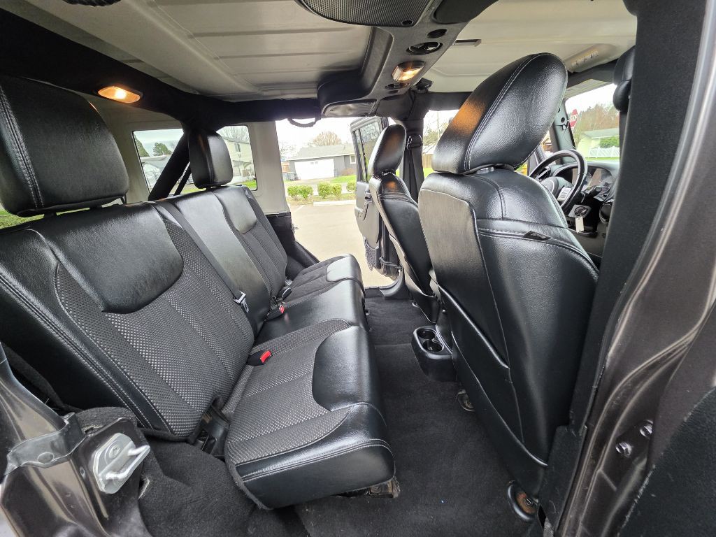 2016 Jeep Wrangler Unlimited Image 16