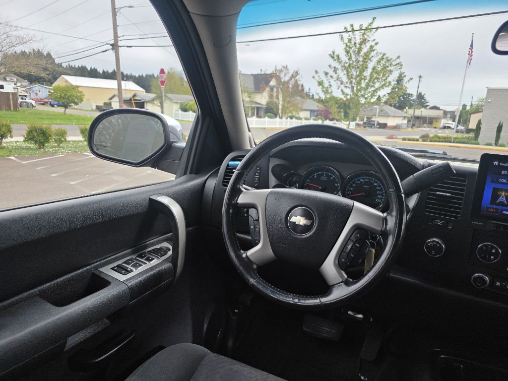 2008 Chevrolet Silverado 1500 Image 11