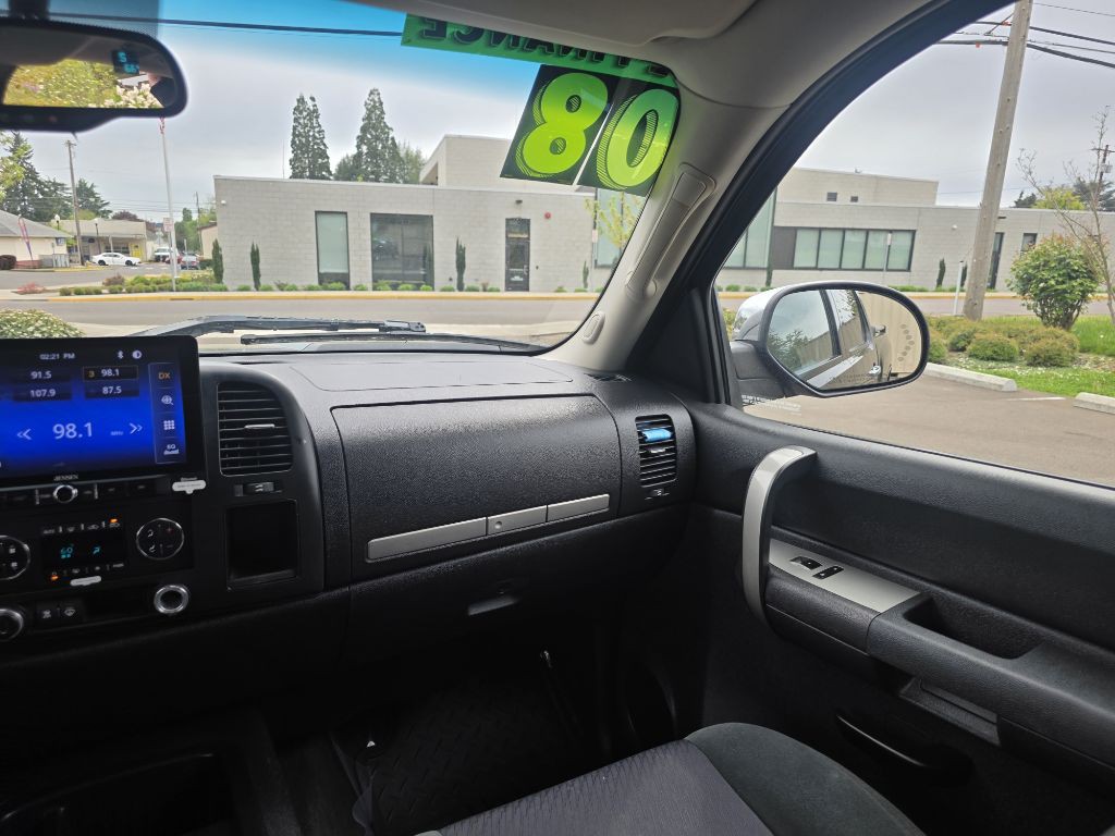 2008 Chevrolet Silverado 1500 Image 12