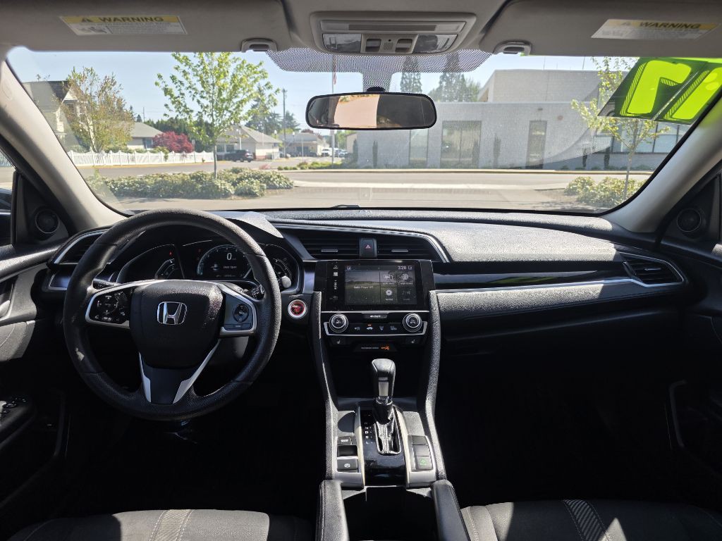 2017 Honda Civic Image 8