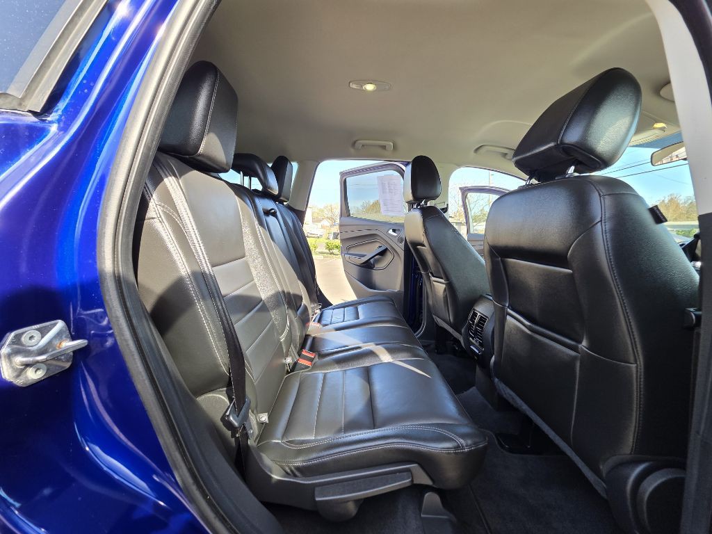 2015 Ford Escape Image 16