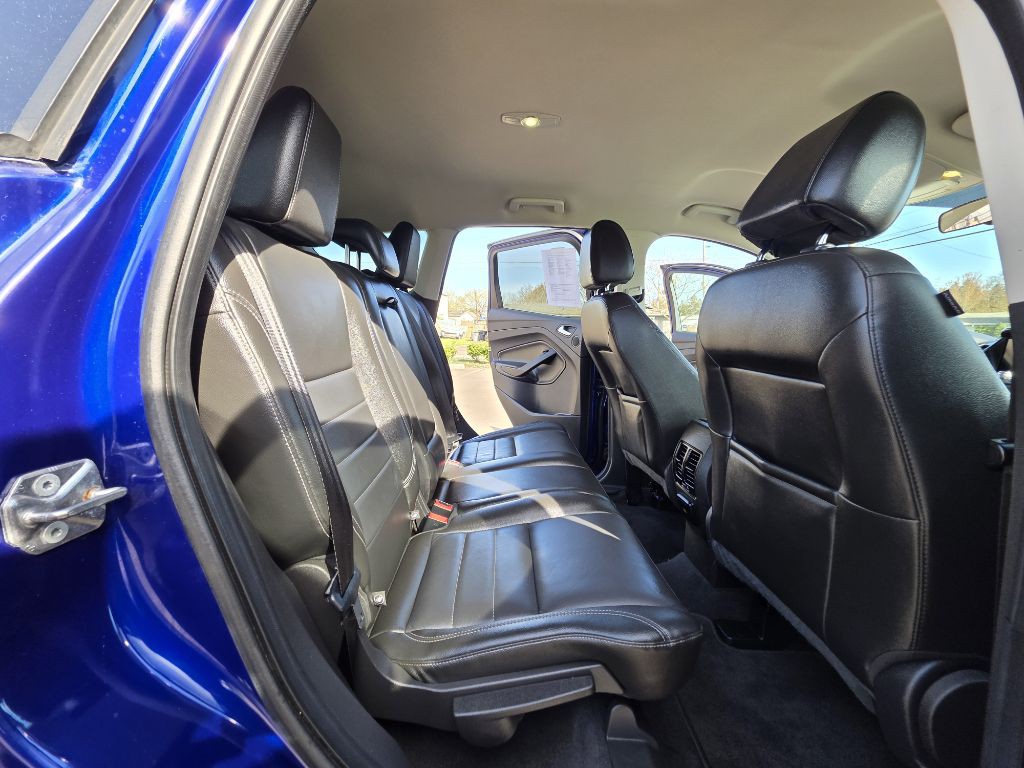 2015 Ford Escape Image 17