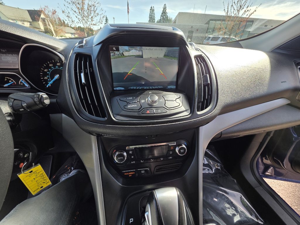 2015 Ford Escape Image 21