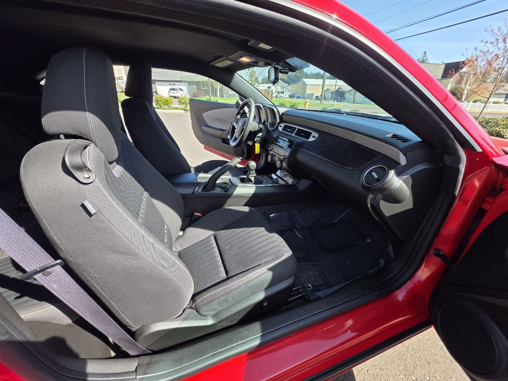 2012 Chevrolet Camaro Image 13