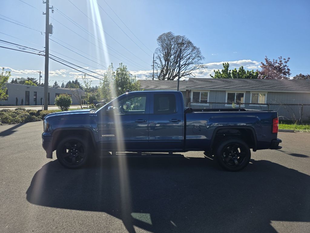 2017 GMC Sierra Image 8