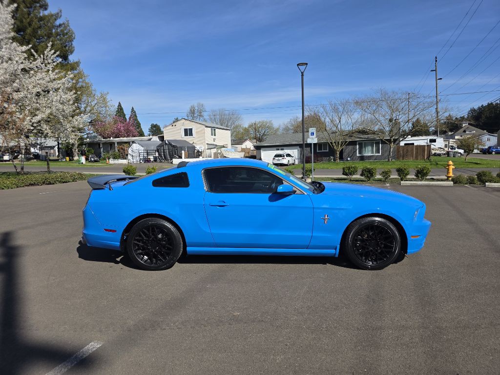 2014 Ford Mustang Image 4