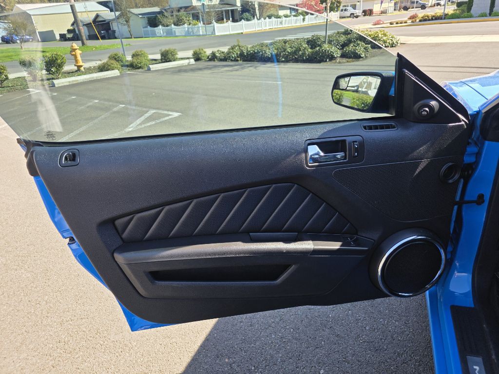 2014 Ford Mustang Image 12