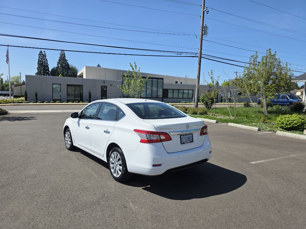 2015 Nissan Sentra Image 8