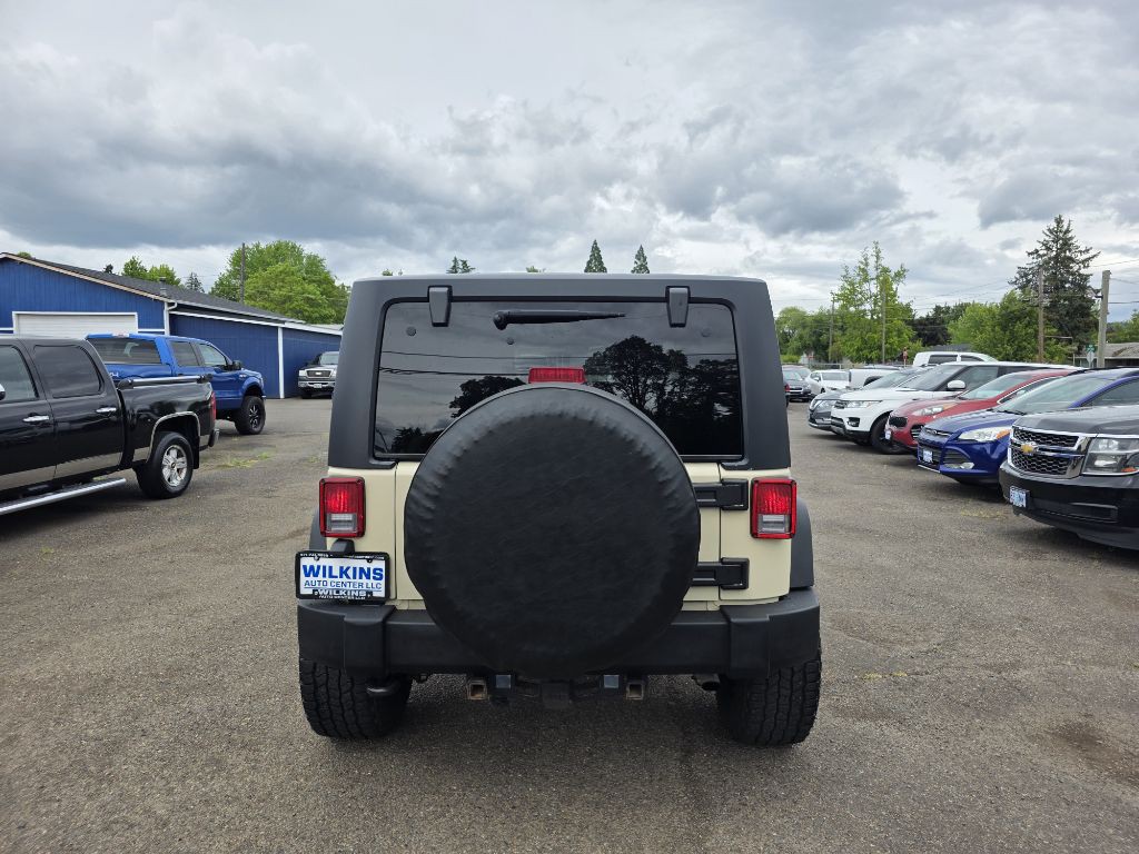2011 Jeep Wrangler Image 6