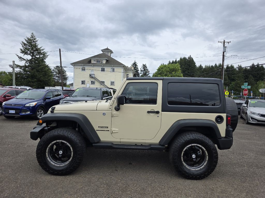 2011 Jeep Wrangler Image 8