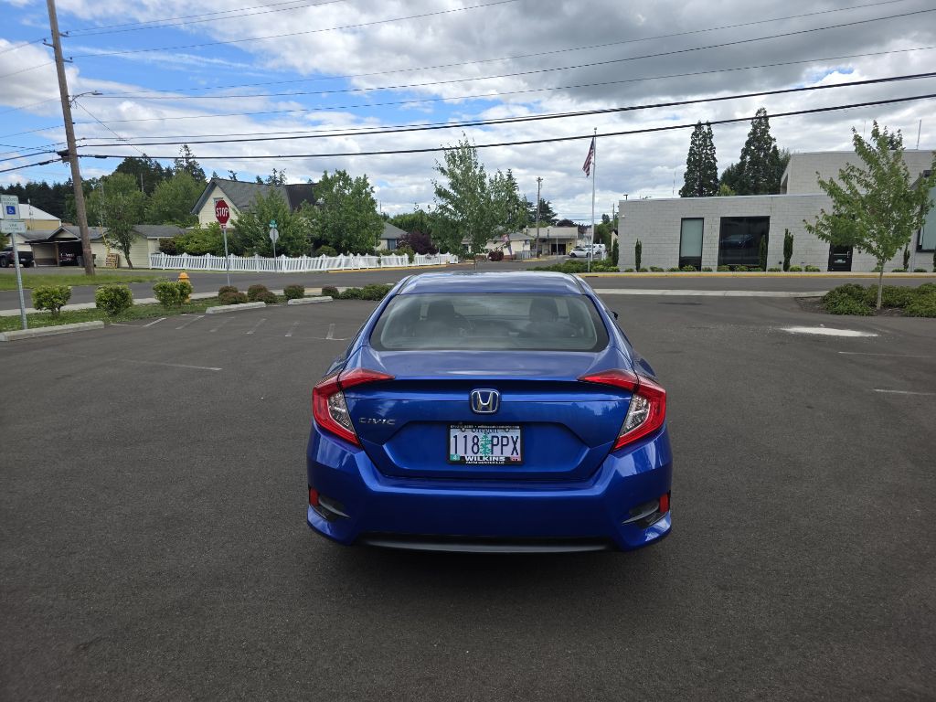 2017 Honda Civic Image 6