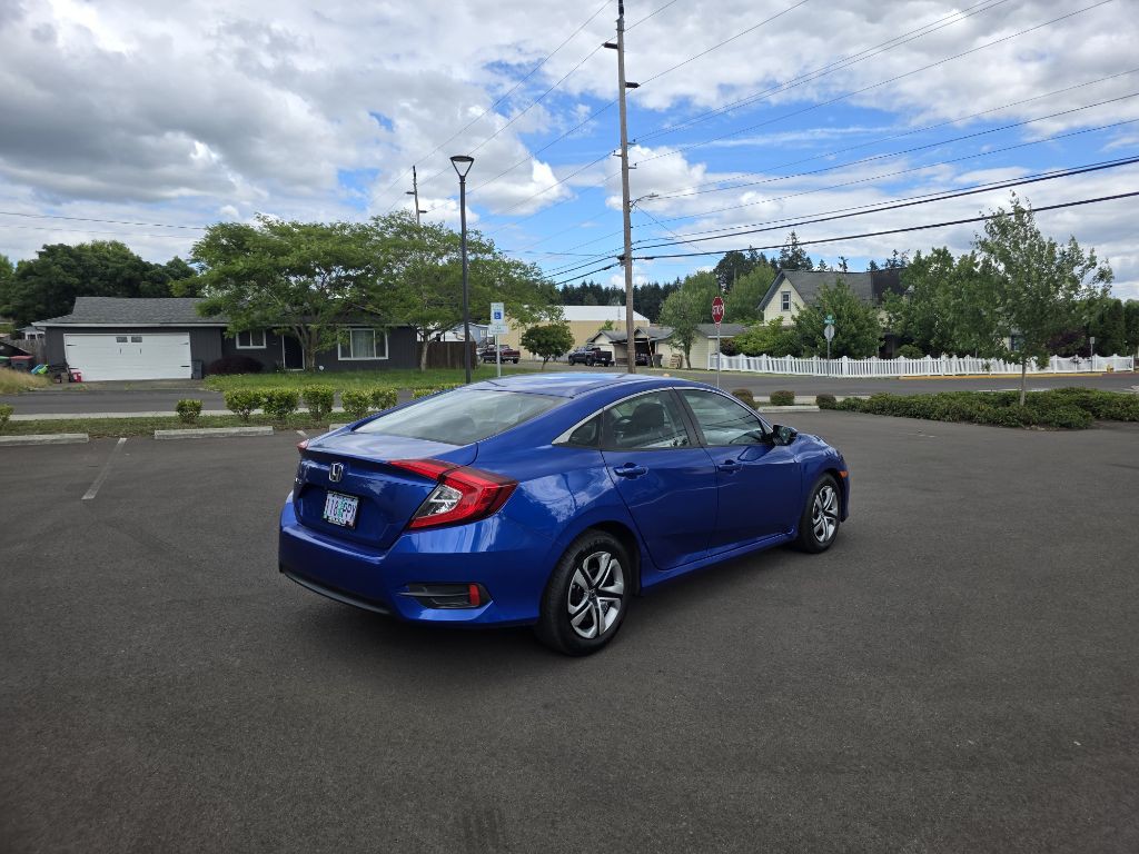 2017 Honda Civic Image 5