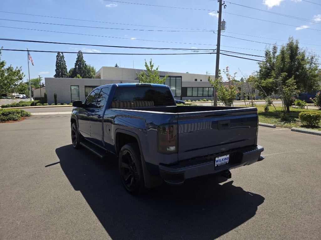 2017 GMC Sierra Image 7