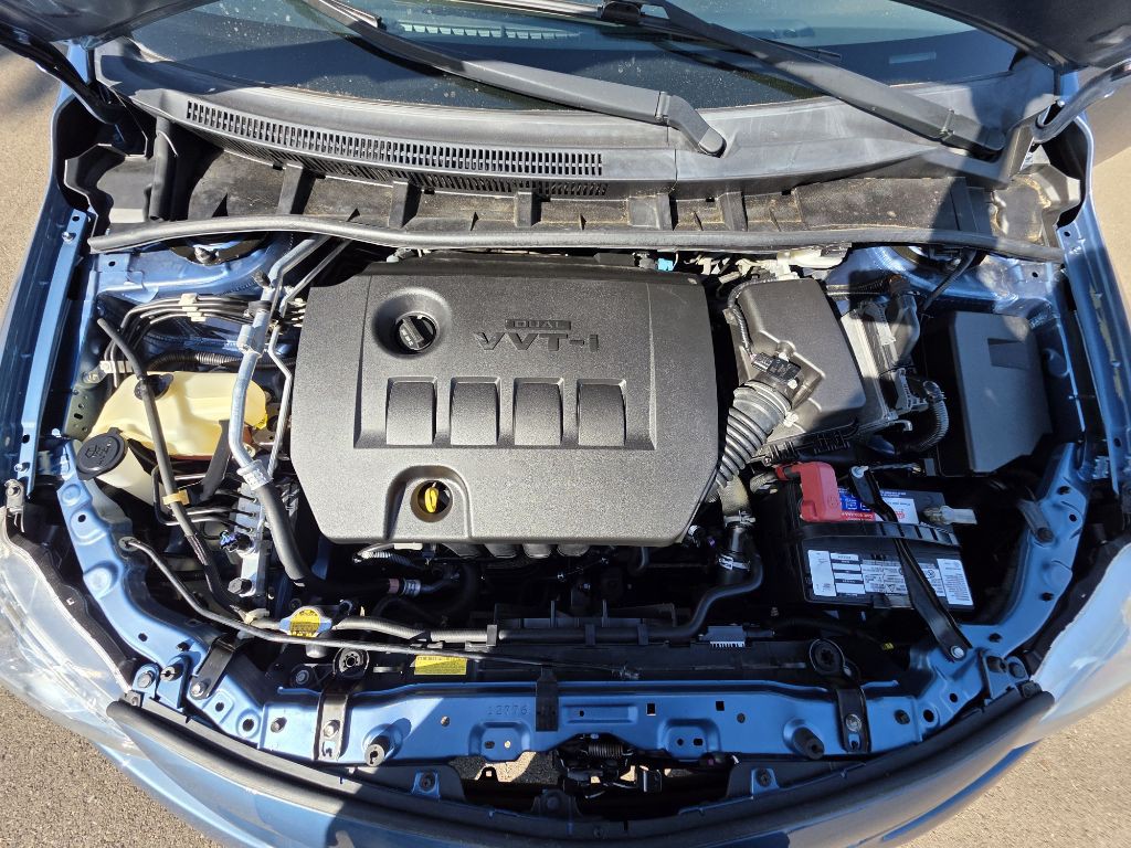 2013 Toyota Corolla Image 17