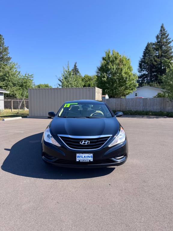 2012 Hyundai Sonata Image 2