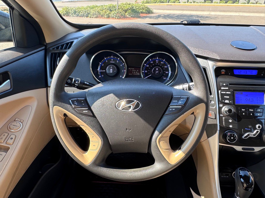 2012 Hyundai Sonata Image 12