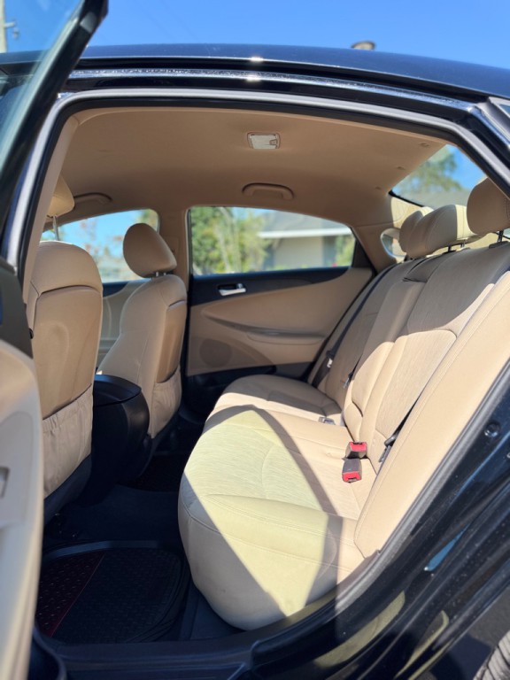 2012 Hyundai Sonata Image 17