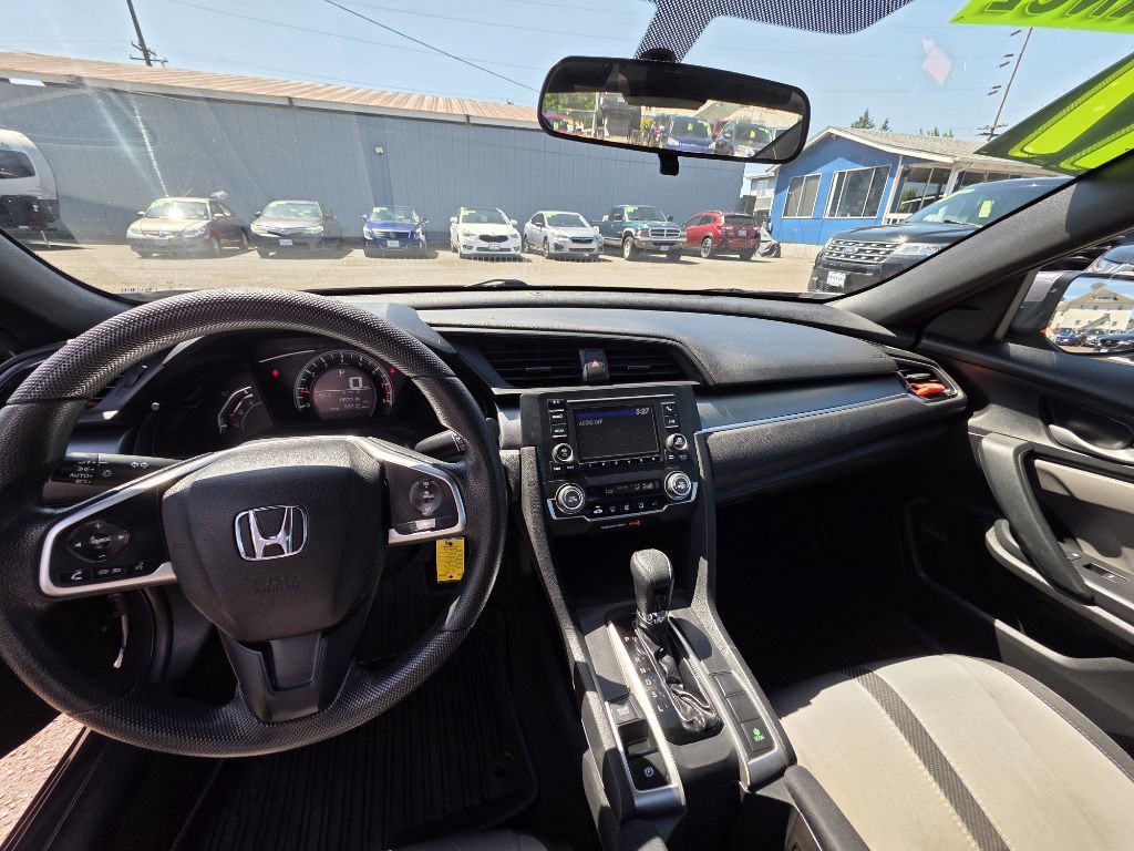 2017 Honda Civic Image 9