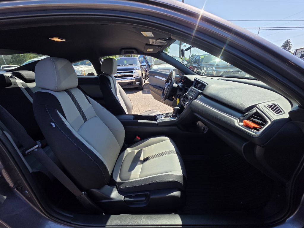 2017 Honda Civic Image 14