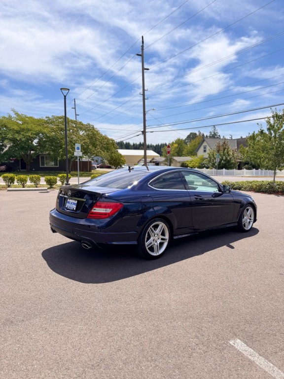 2013 Mercedes-Benz C-Class Image 5