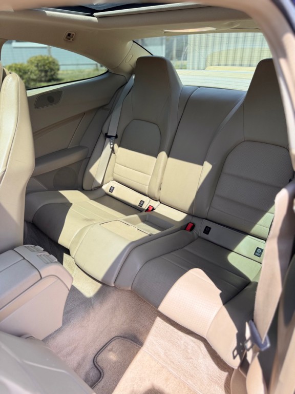 2013 Mercedes-Benz C-Class Image 15