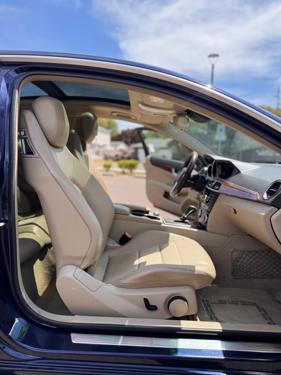 2013 Mercedes-Benz C-Class Image 16