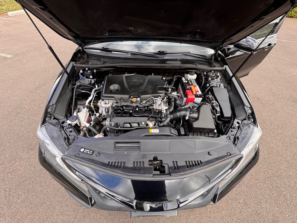2019 Toyota Camry Image 19